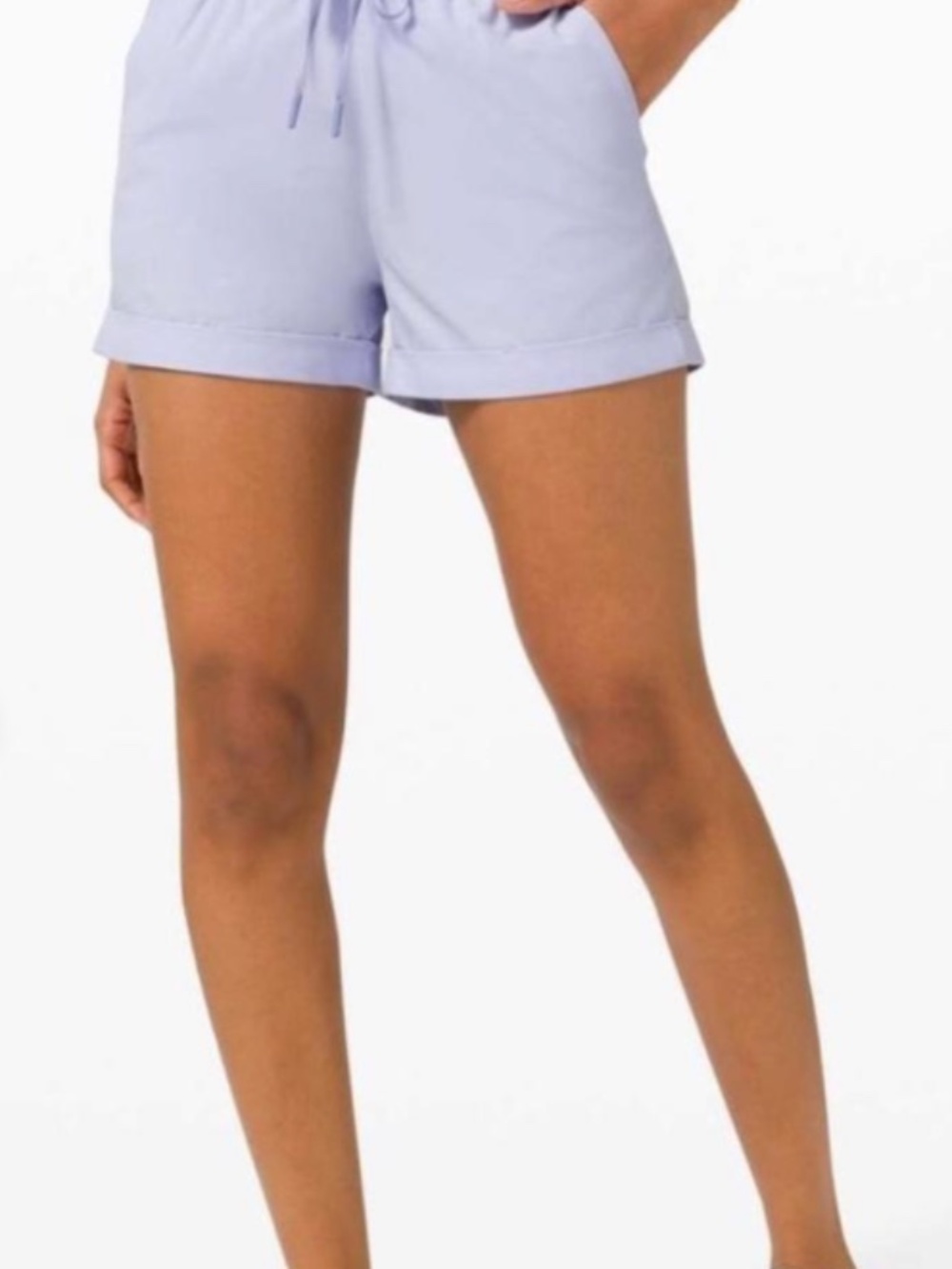 Lululemon Spring Break Away Short II Sz 2 *3" In soft purple color